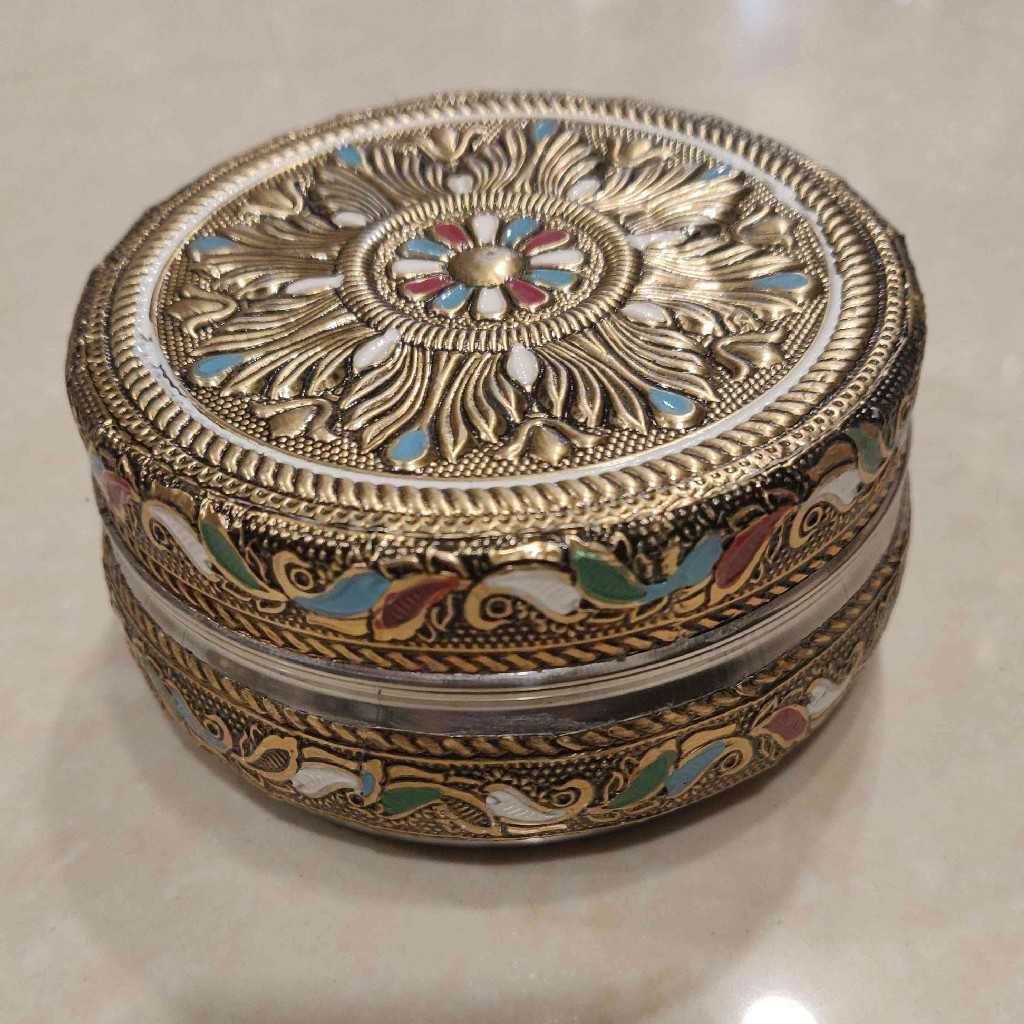 Golden Antiq Box Meenakari Rangoli
