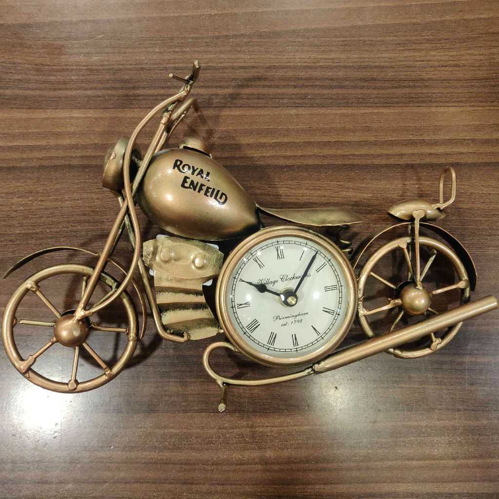 Bullet Bike Clock Stand 3x3