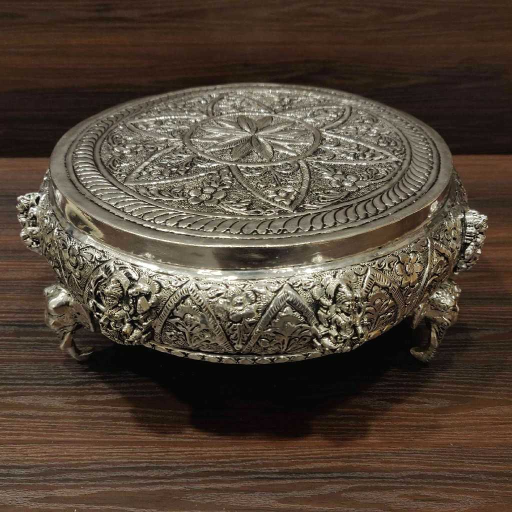 GS Antiq Astalakshmi Mukkali Stand Short Legs 10