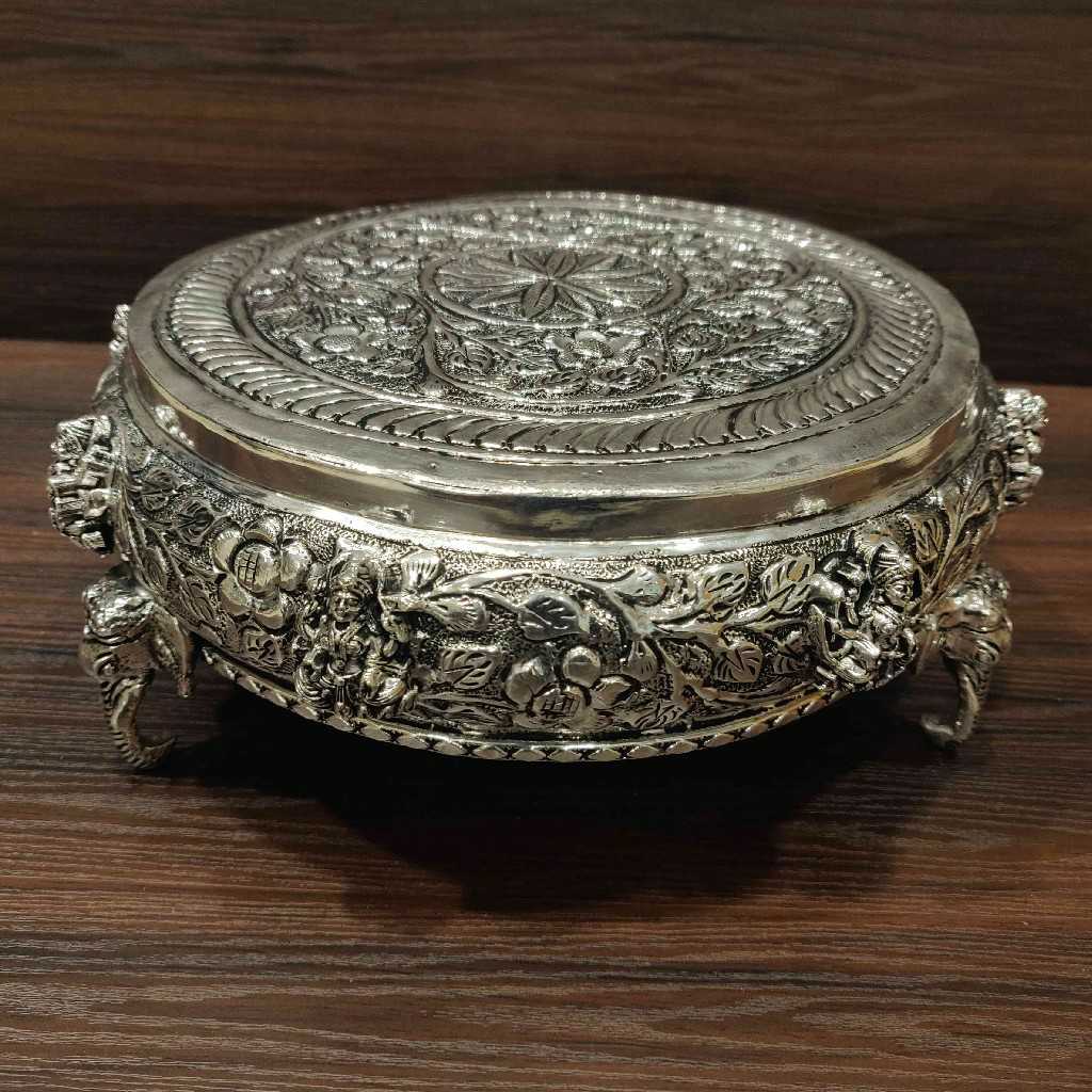 GS Antiq Astalakshmi Mukkali Stand Short Legs 10