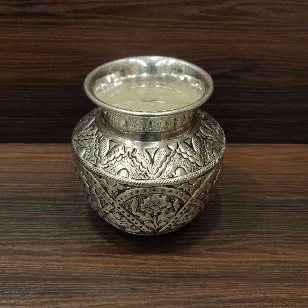 GS Antiq Kalash Medium Random Design