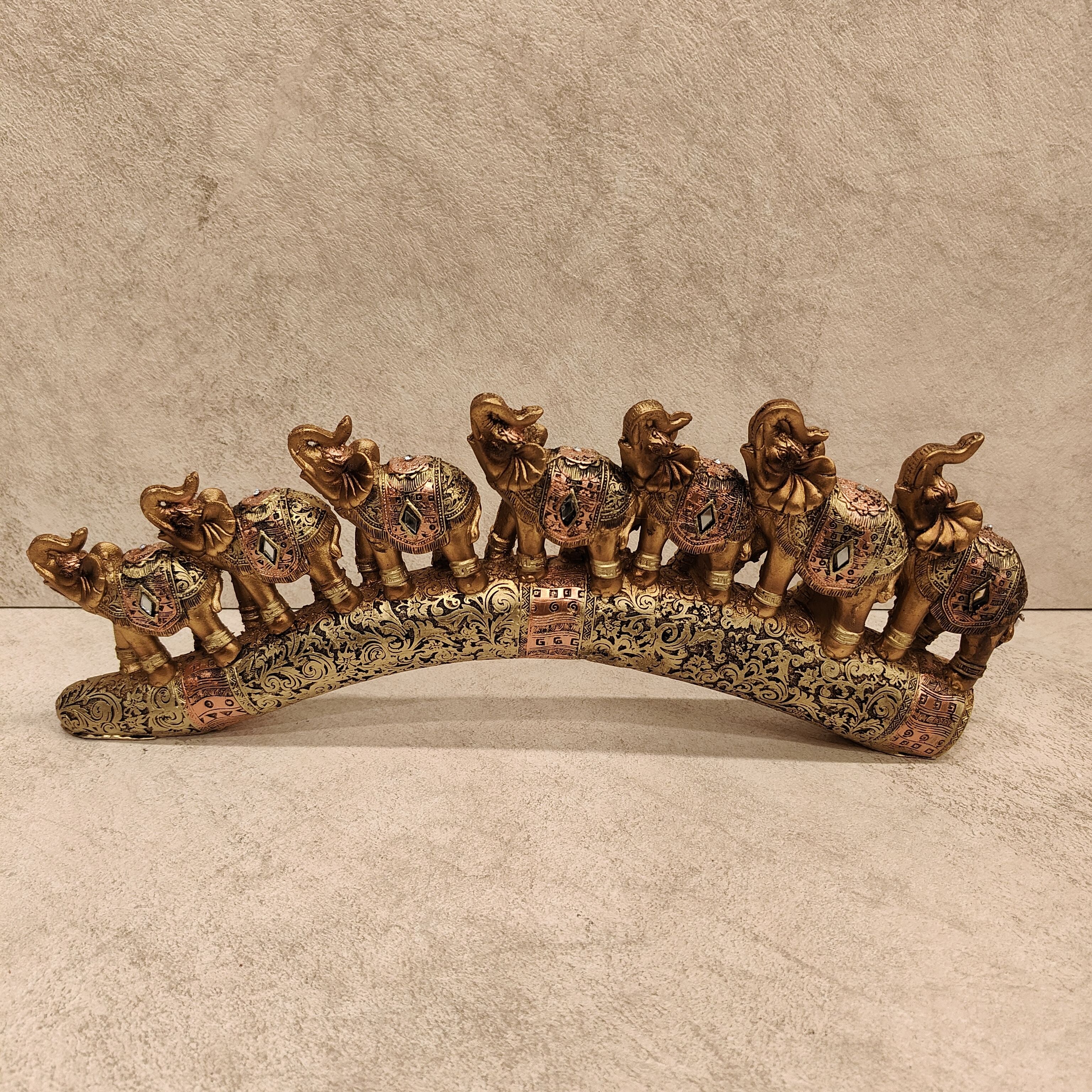 Elephant Family Figurine 75214