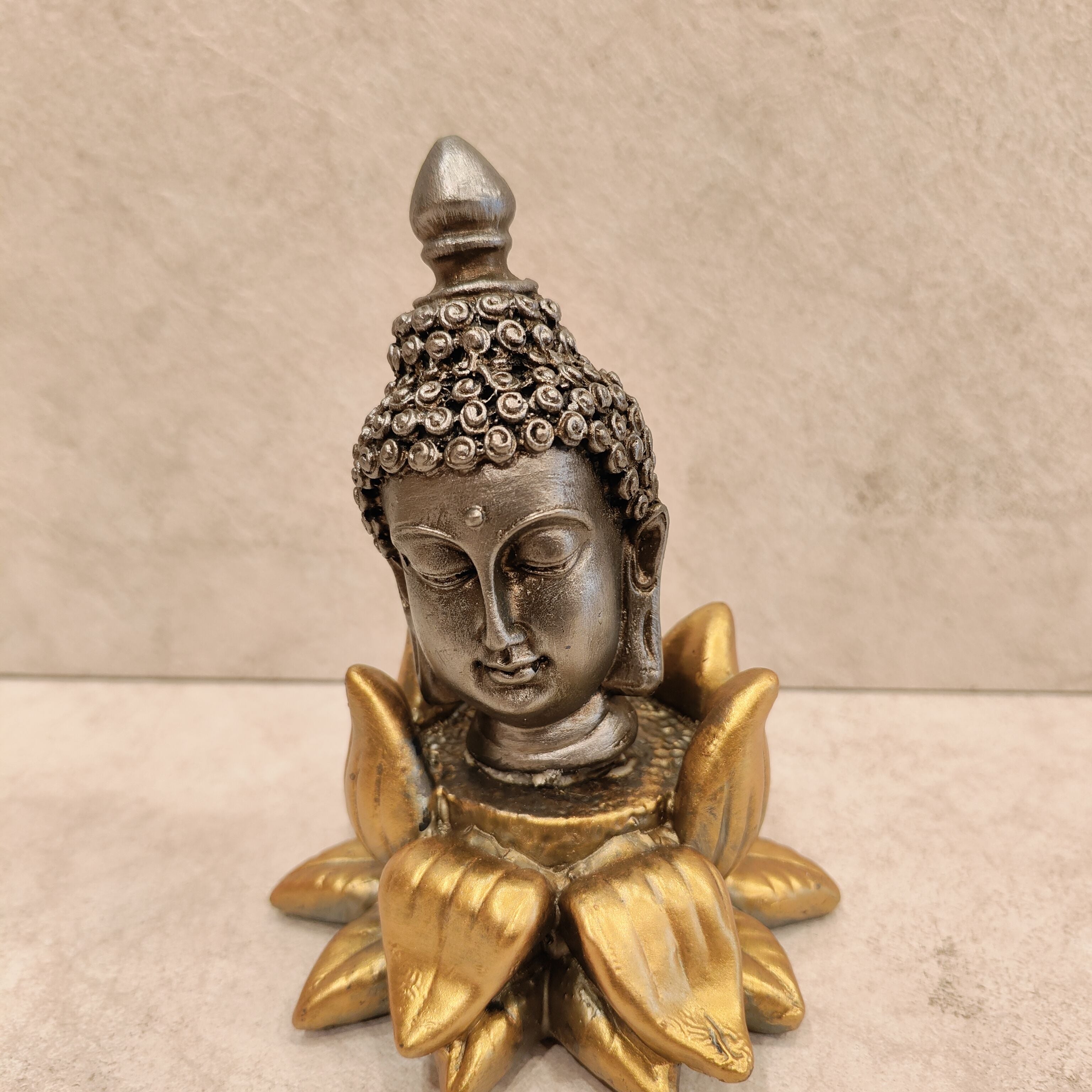 Lotus Budha Stand Big