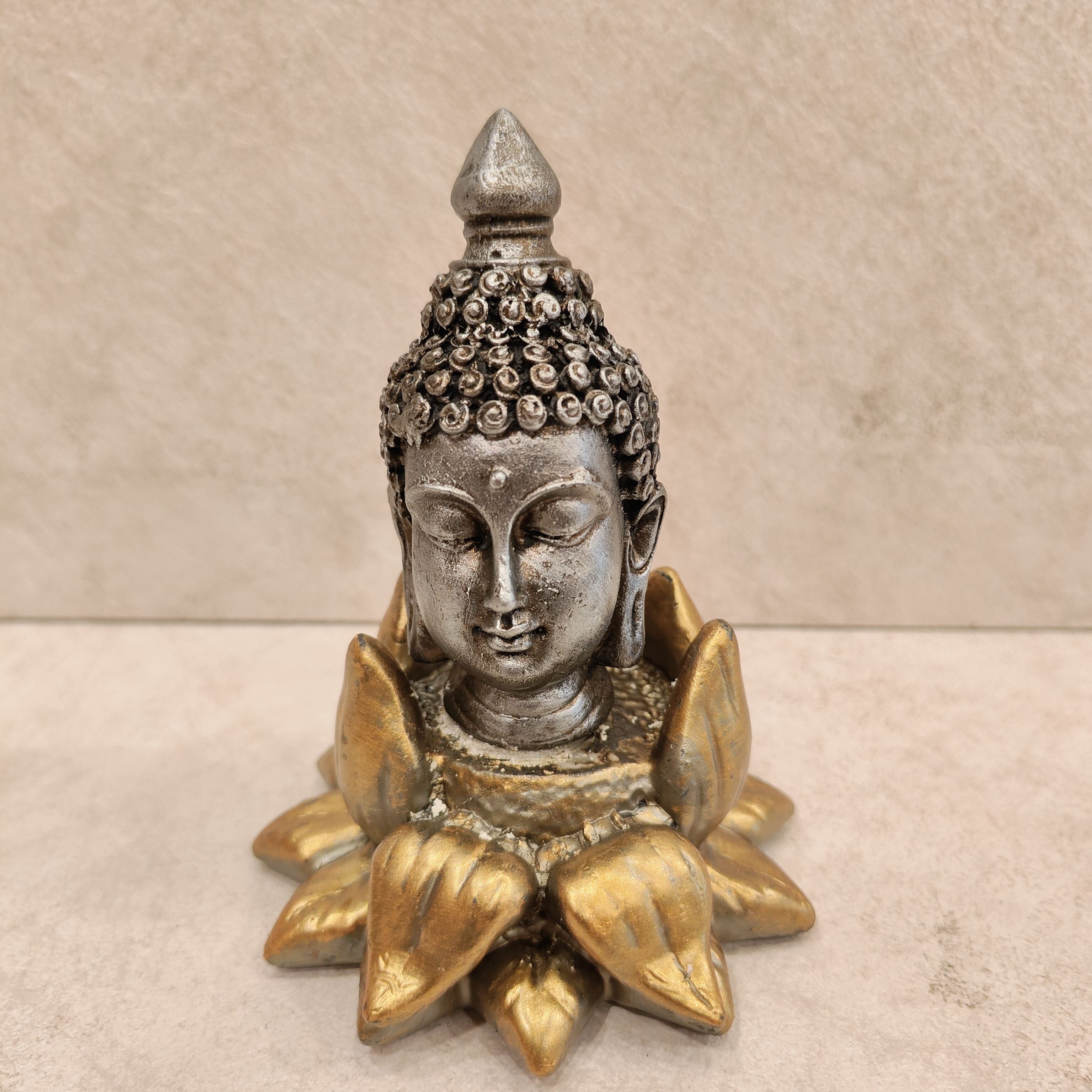 Lotus Budha Stand Medium