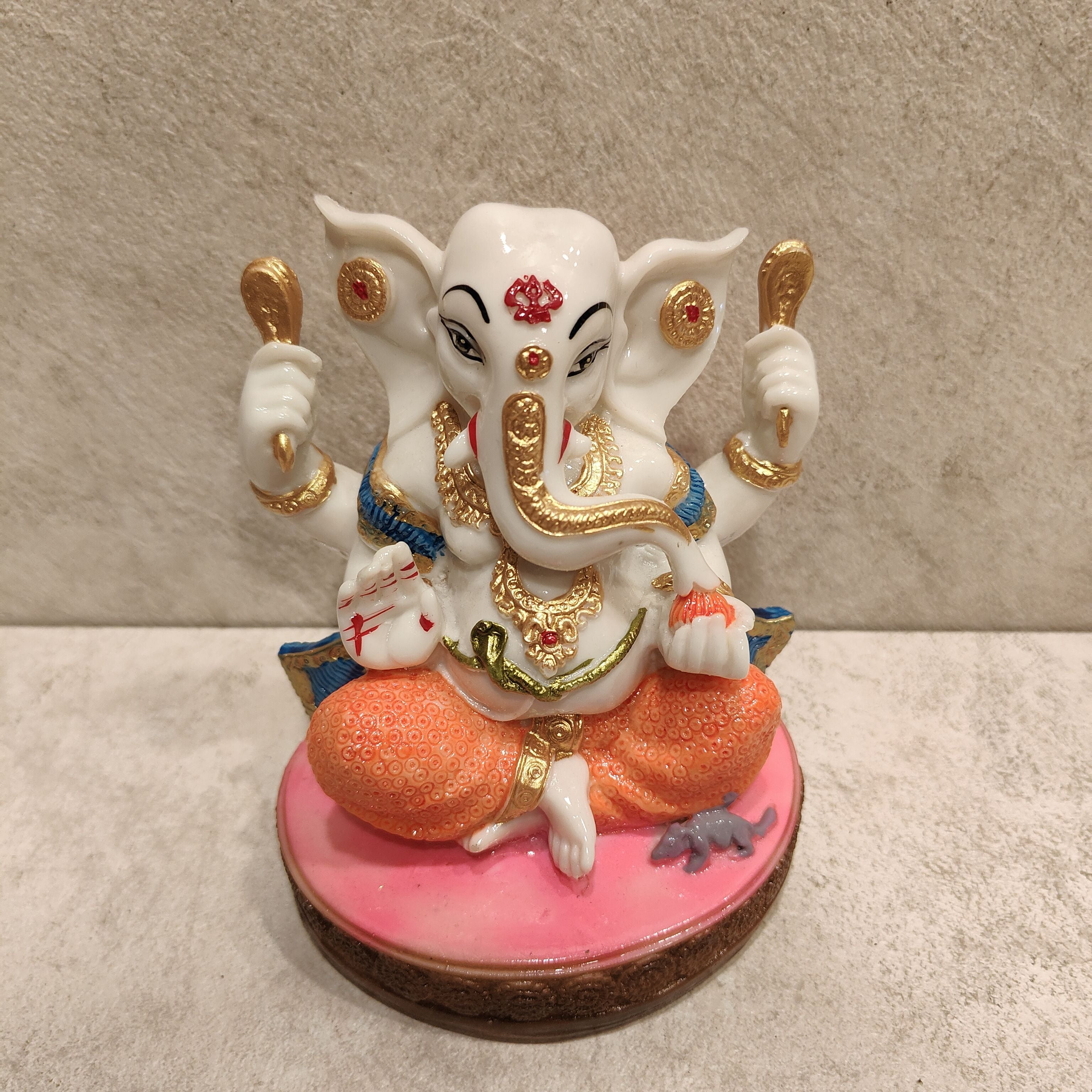 Appu Ganesh Round Base