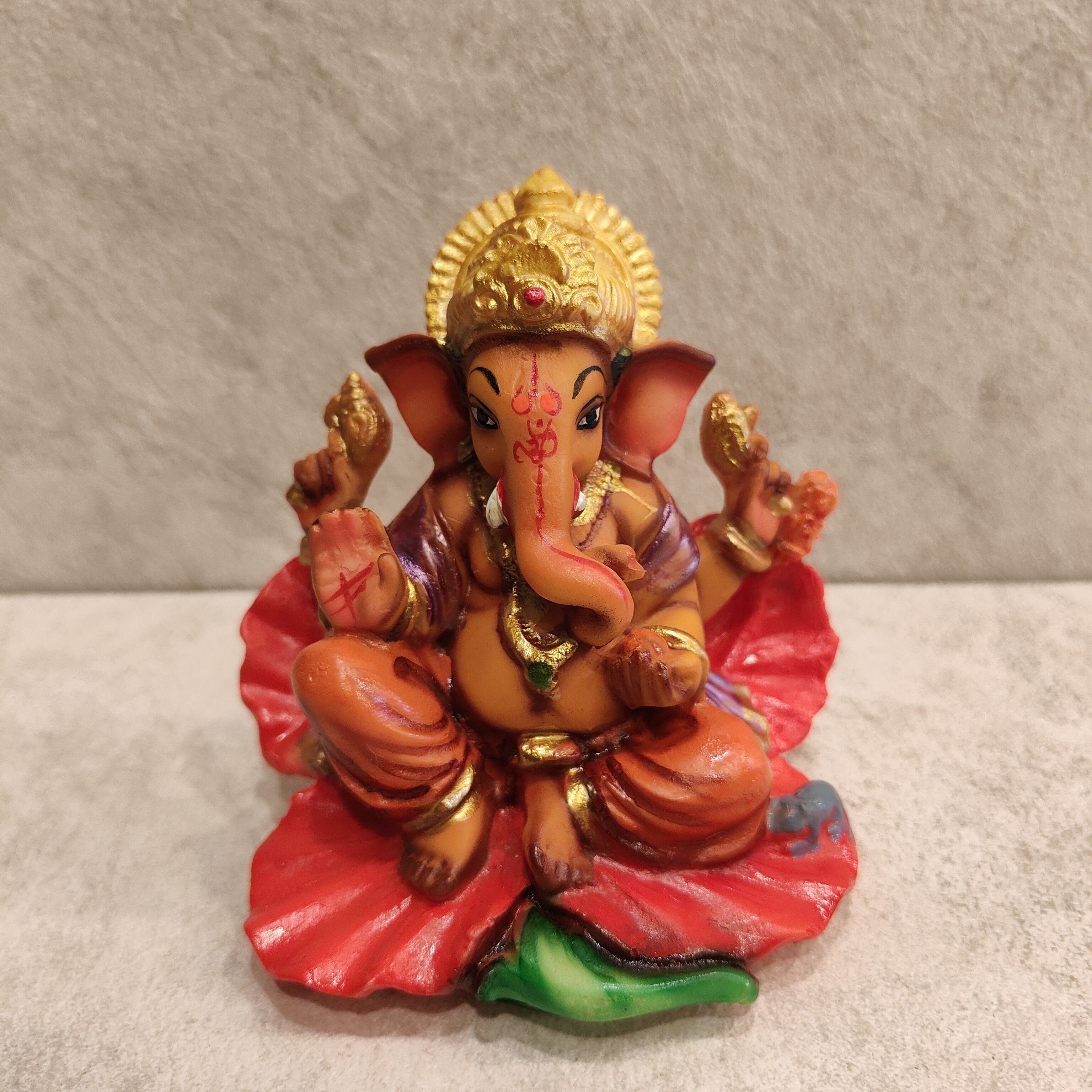 Ganesh Saffron Figurine Assorted