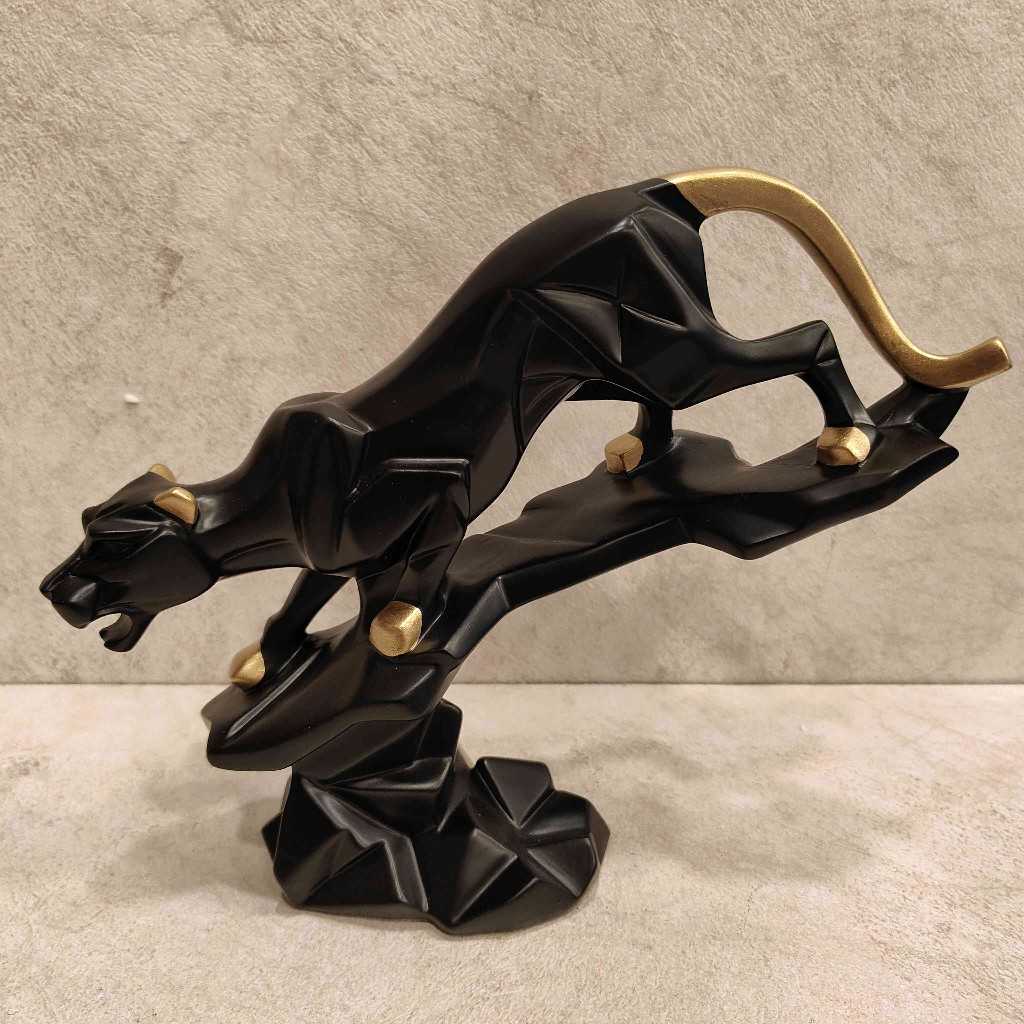 Royal Tiger Figurine