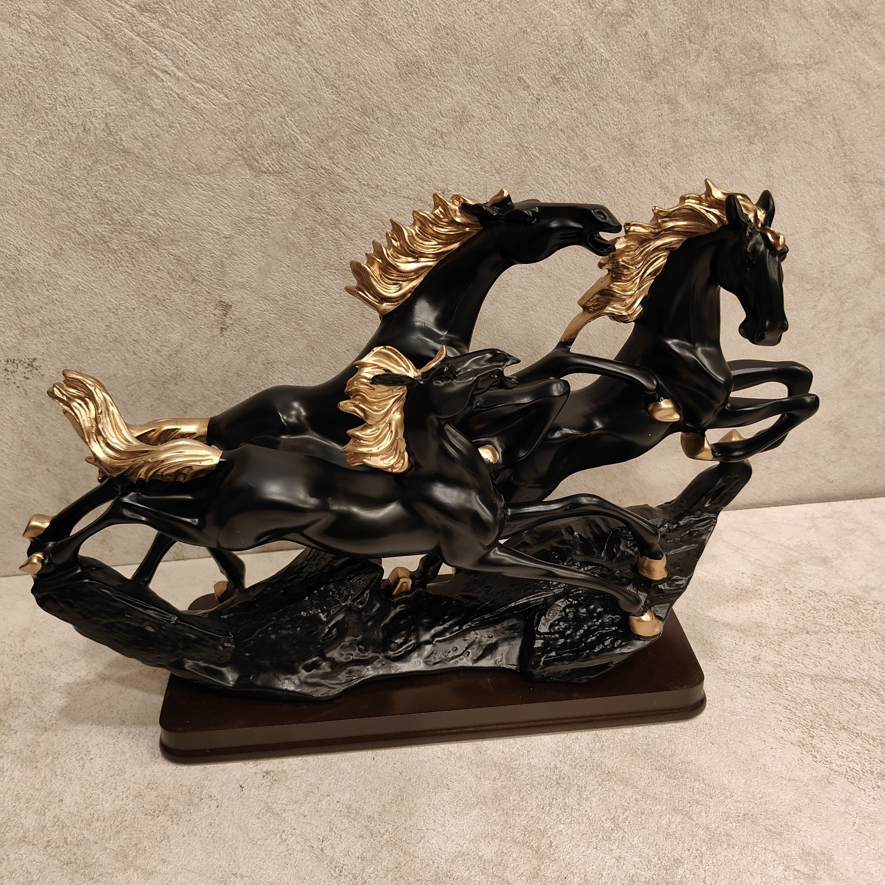 Royal Horses Big