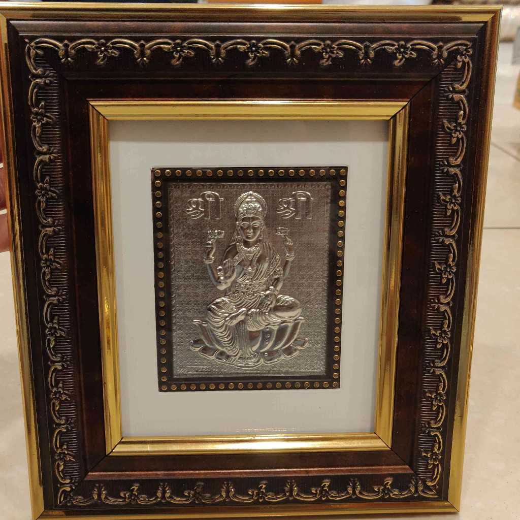Lakshmi Photo Frame 999 Silver 19x21 cm