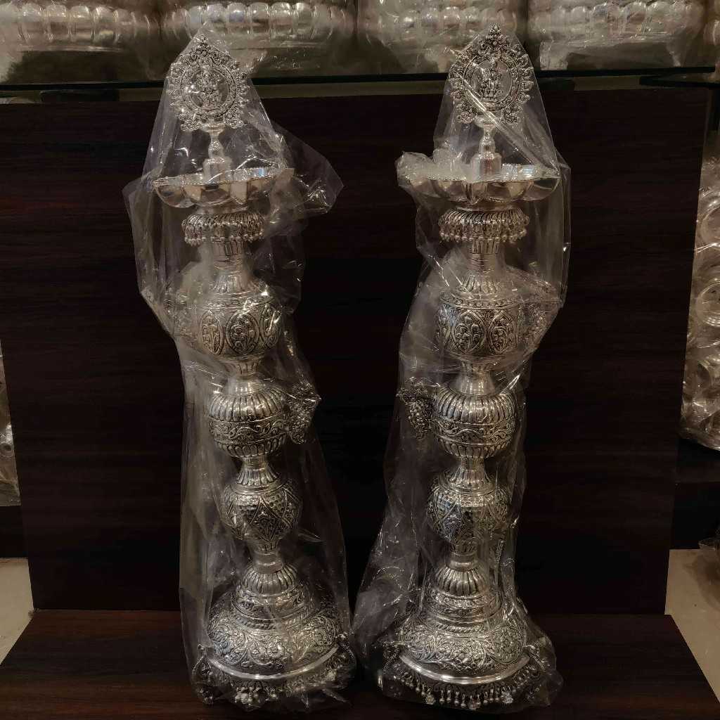 GS Antiq Diya LG Peacock 25 Inch Pair