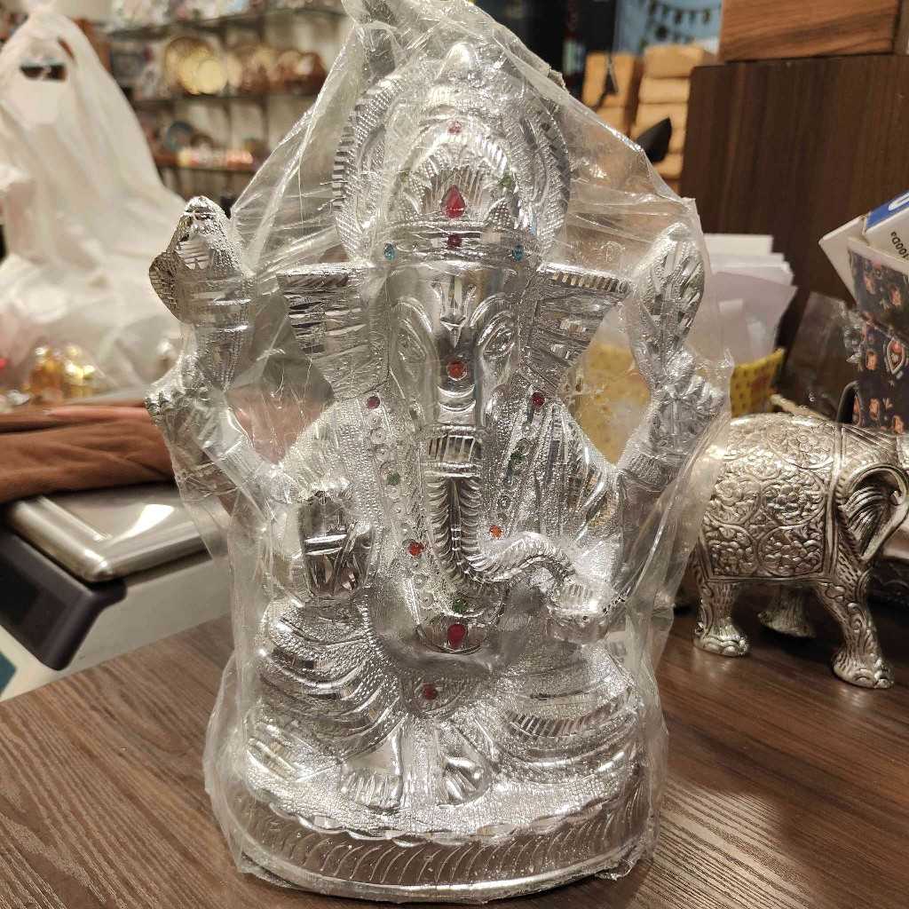 Whitemetal Ganesh 9.5Inch
