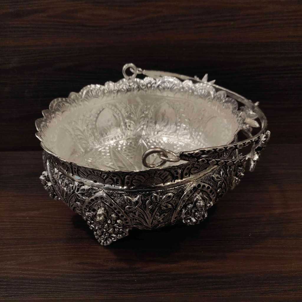 GS Antiq Flower Basket Small