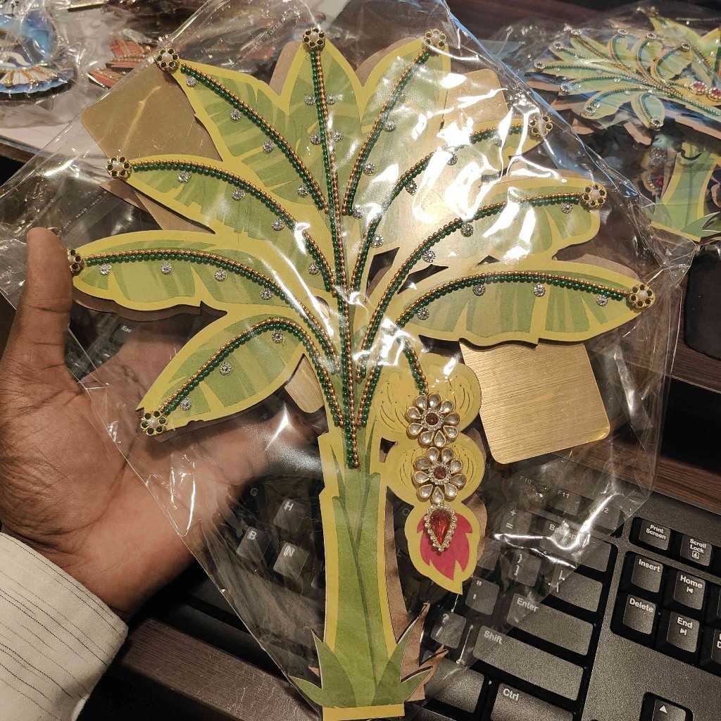 Decorated Mdf Banana Plant Pair Big 12Inch