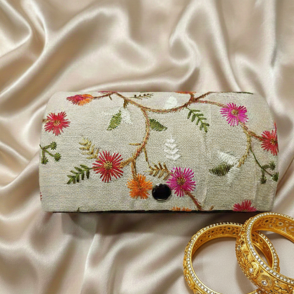 Bangle Box Cream Embroidery 6