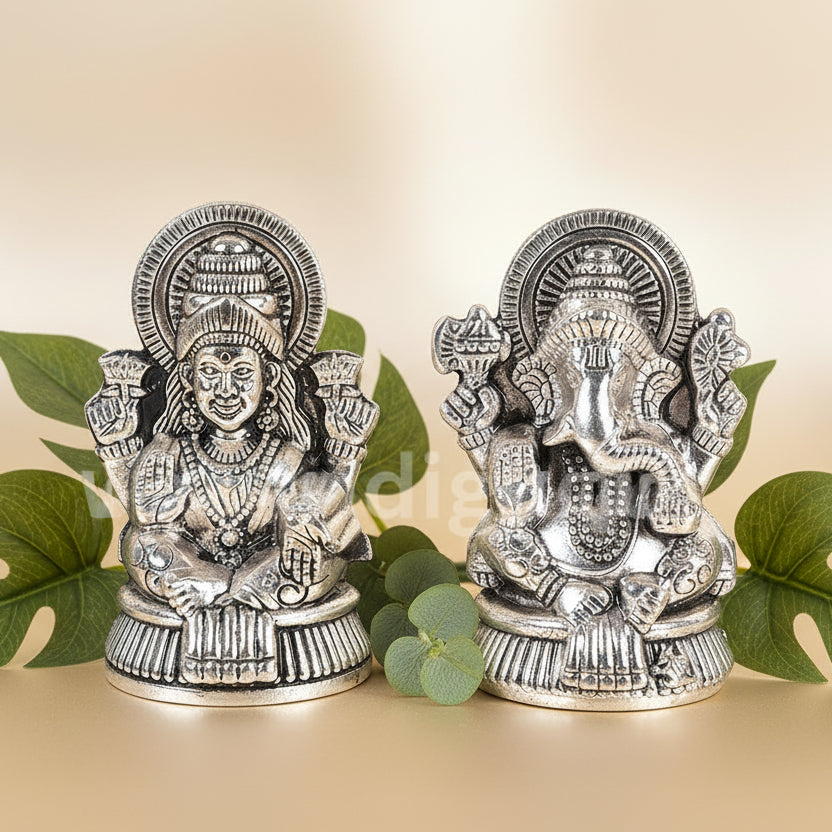 Metal Silver Antiq Ganesh Lakshmi set