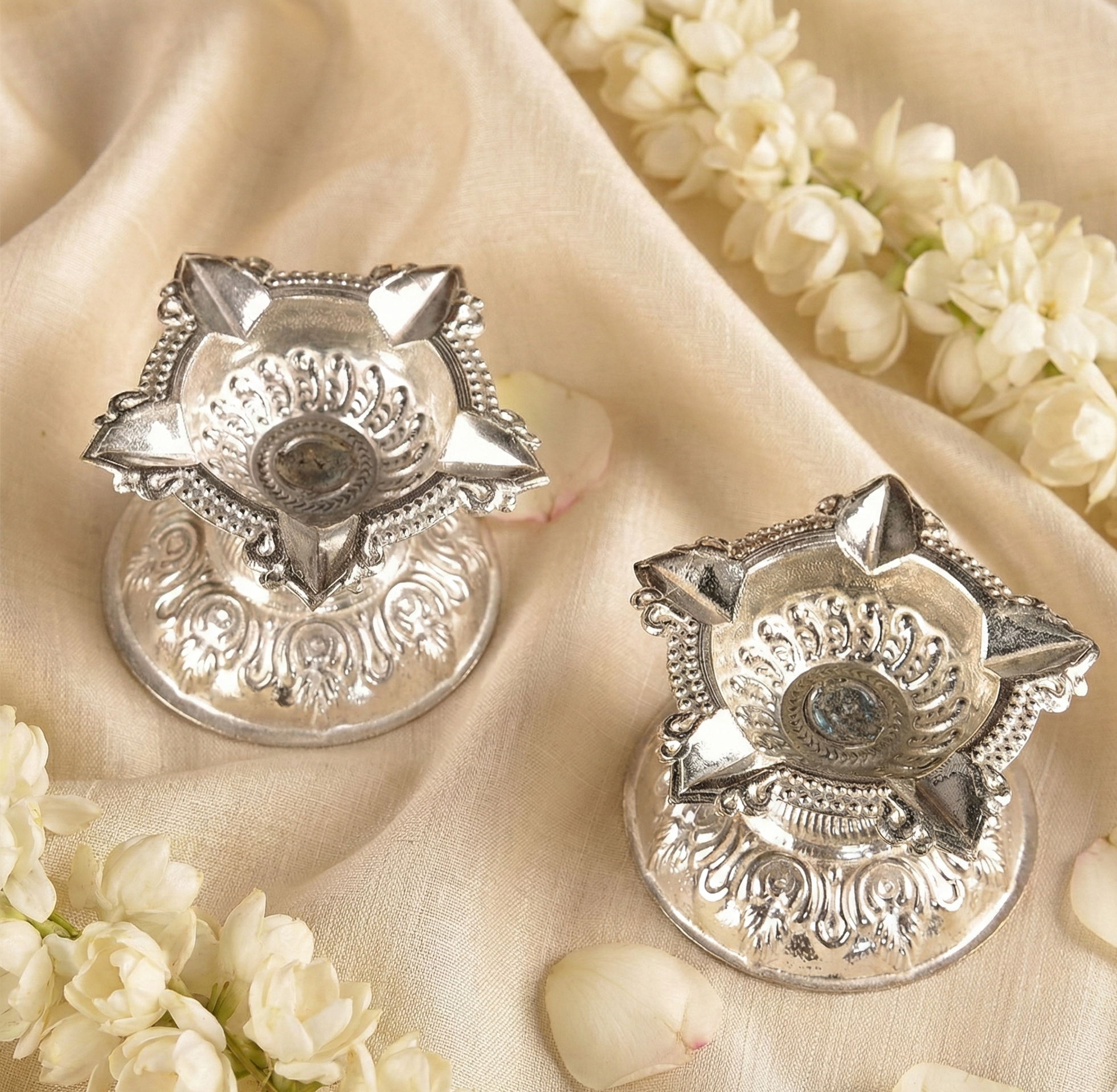 Panchmukhi Niranjan Diya Pair Mini