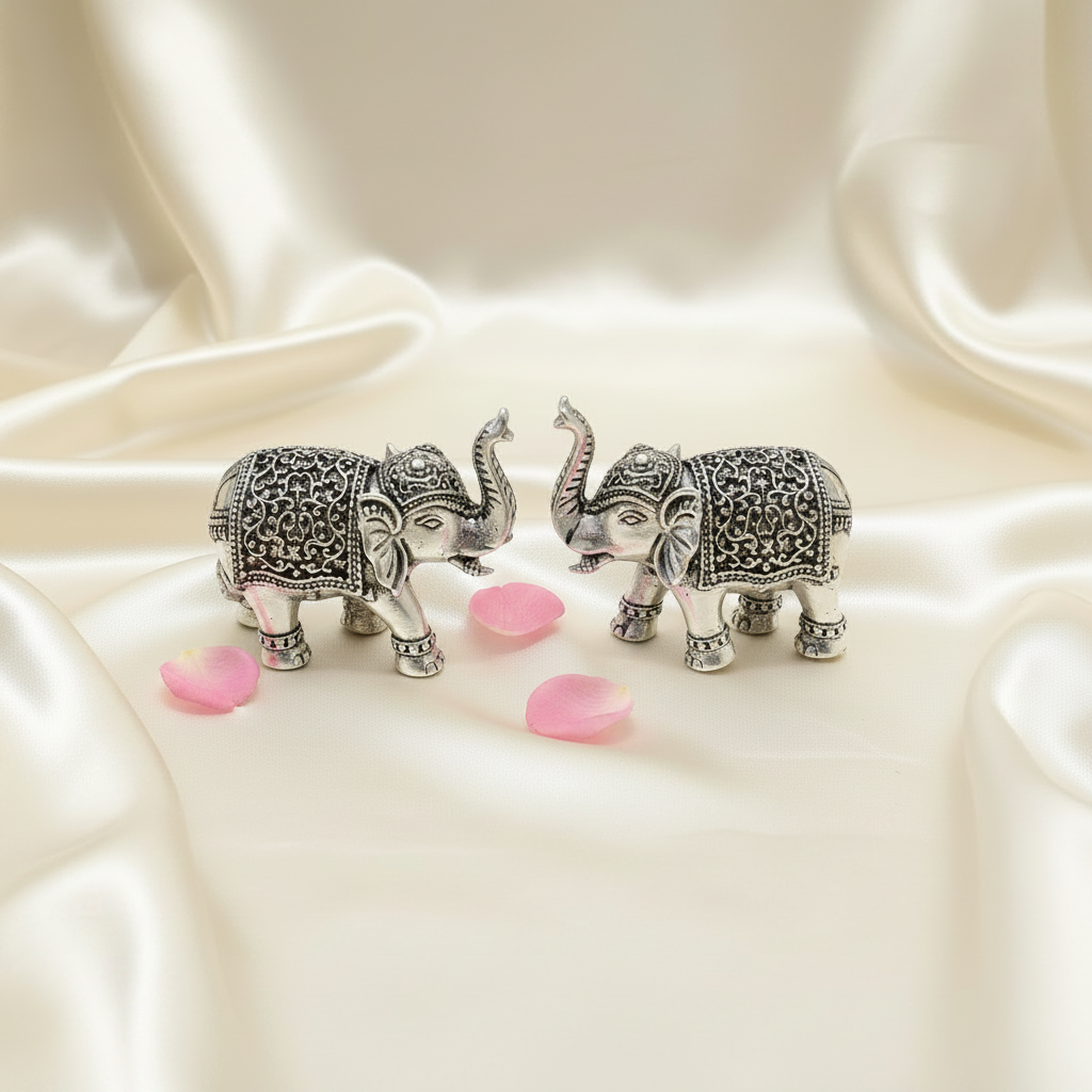 Antiq German Silver Elephants Kalakari Pair 1.5 Inch