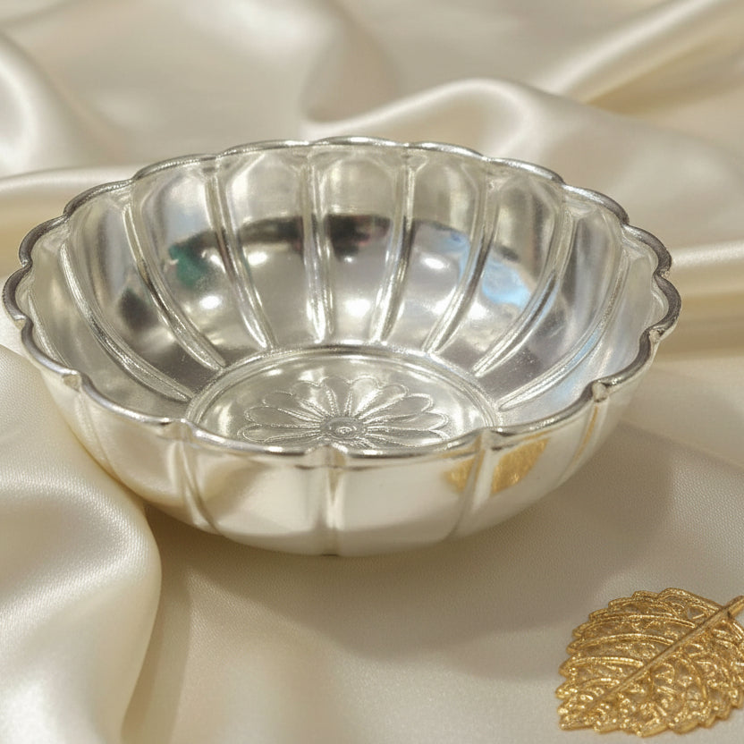 GSB Flower Cut Bowl 5 Inch