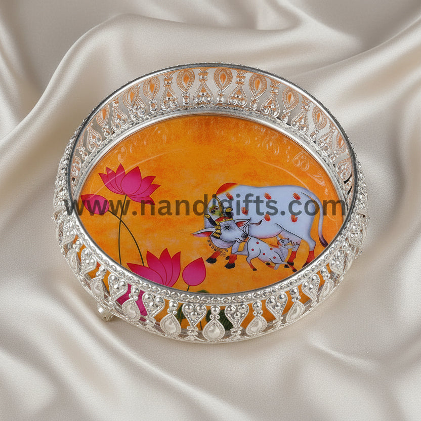 GS Pichwai Cow Plate Round Assorted 6 Inch