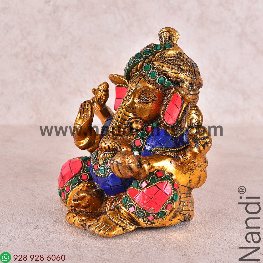 Pagdi Ganesh Stone Work