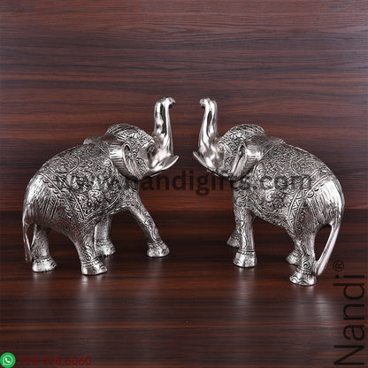 WHITE METAL ELEPHANT JUMBO SMALL PAIR