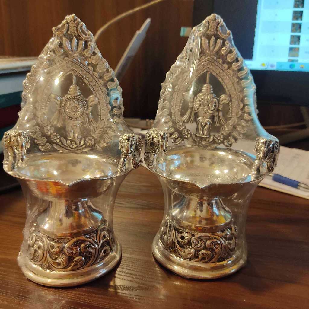 ANTIQ GS SHANKU CHAKRA DEEPA 232