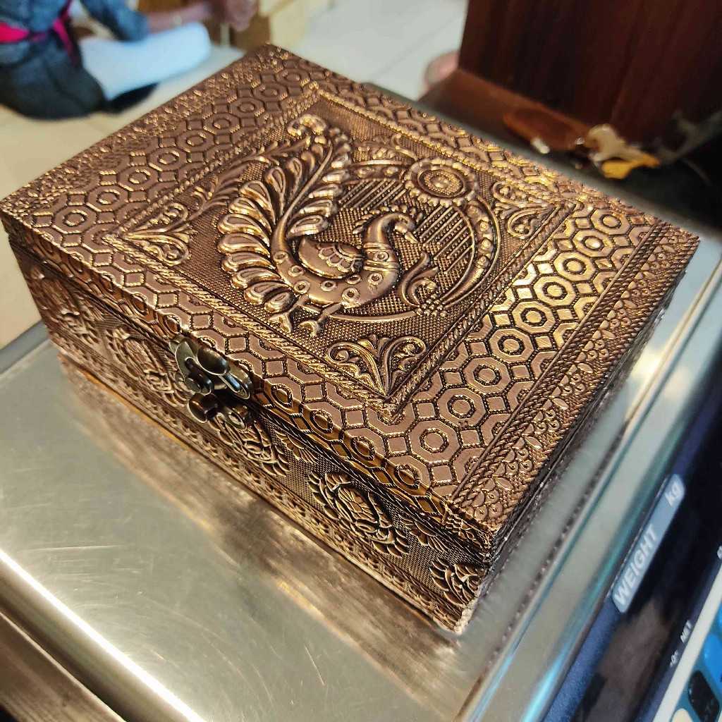Peacock Copper Oxidised Box 7x5