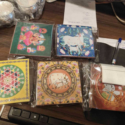 Printed Chowki 4x4 Assorted Prints