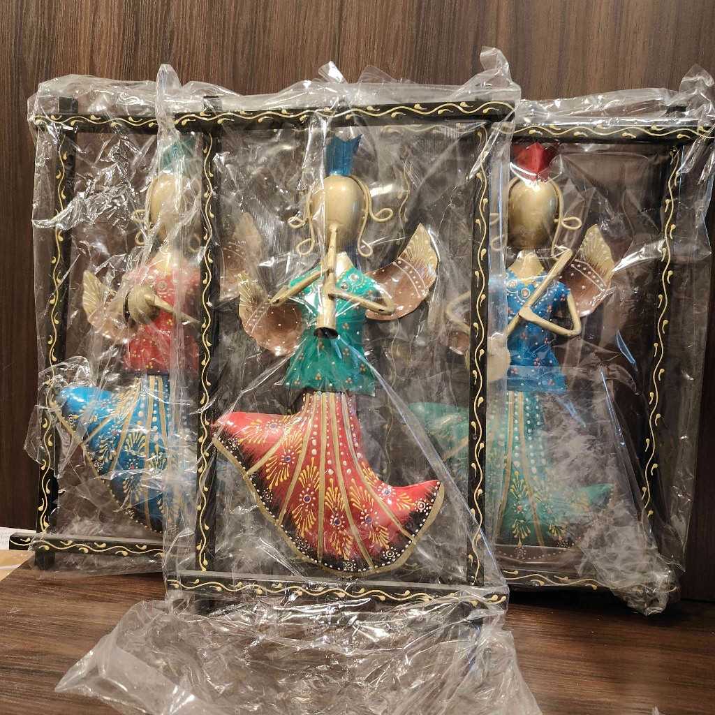Metal Angel Frame Set of 3
