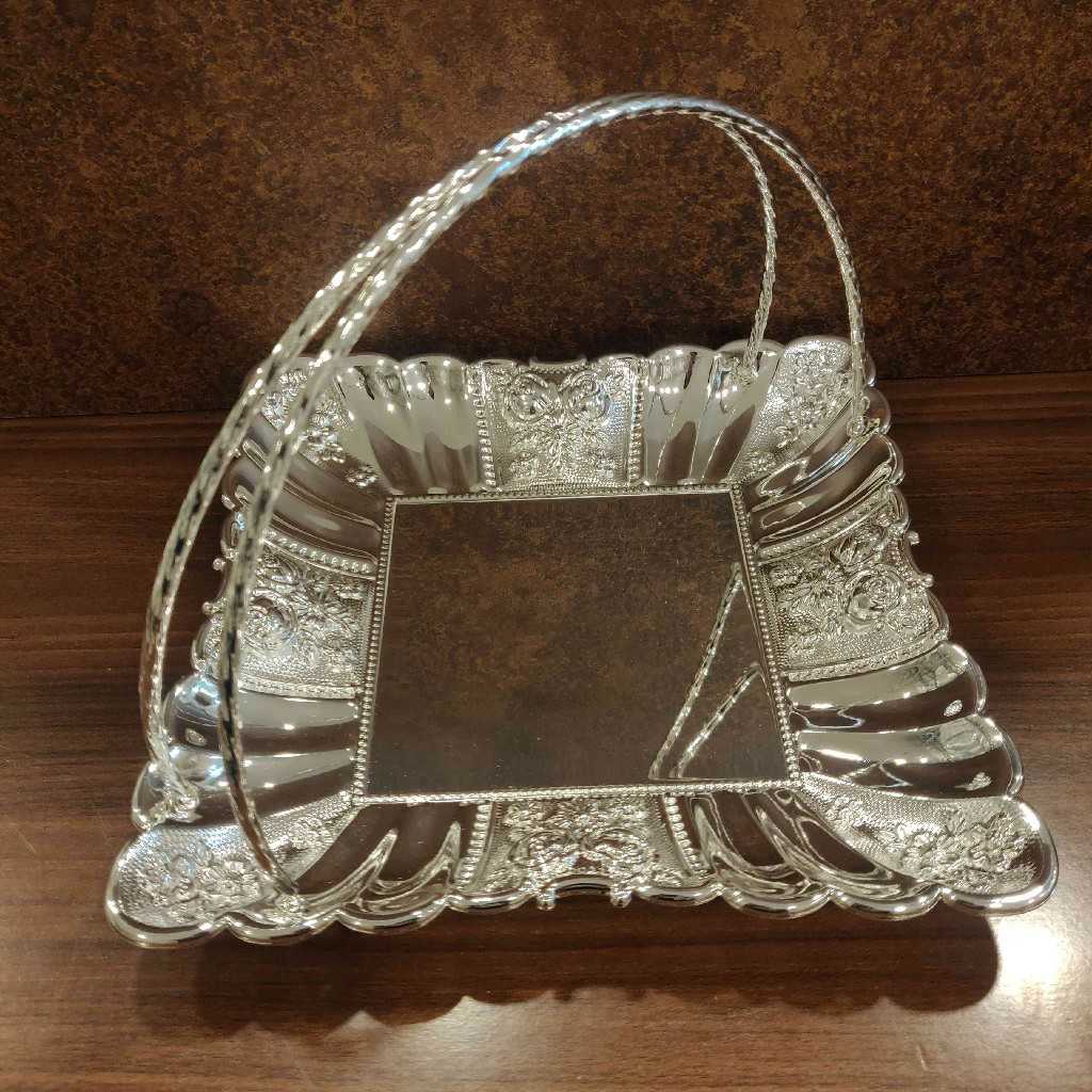 Imported GS Square Basket 11X11