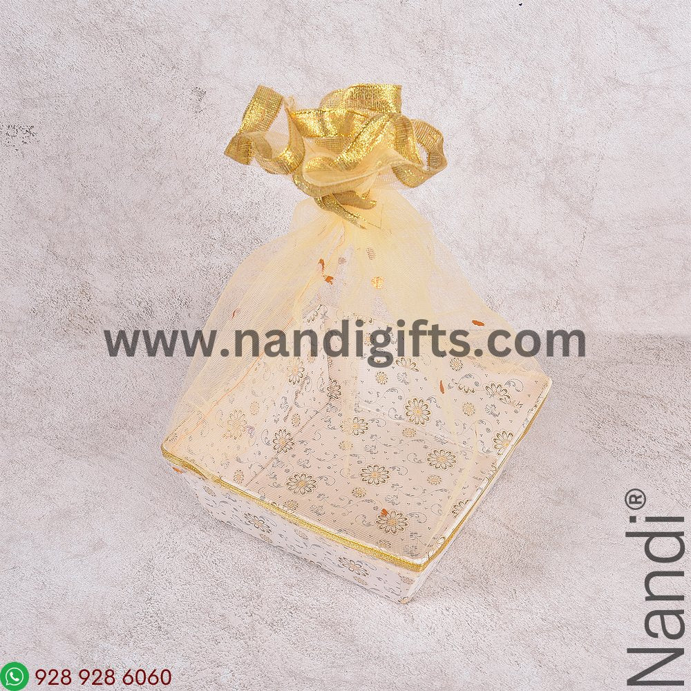 Square Hamper 6x6 Assorted Prints