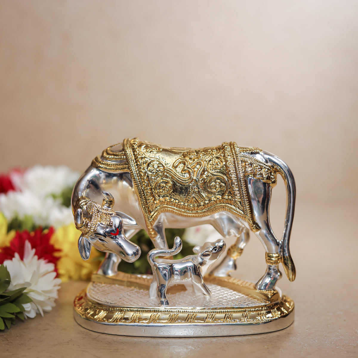 COW N CALF GOLD AND SILVER PLATE MEDIUM