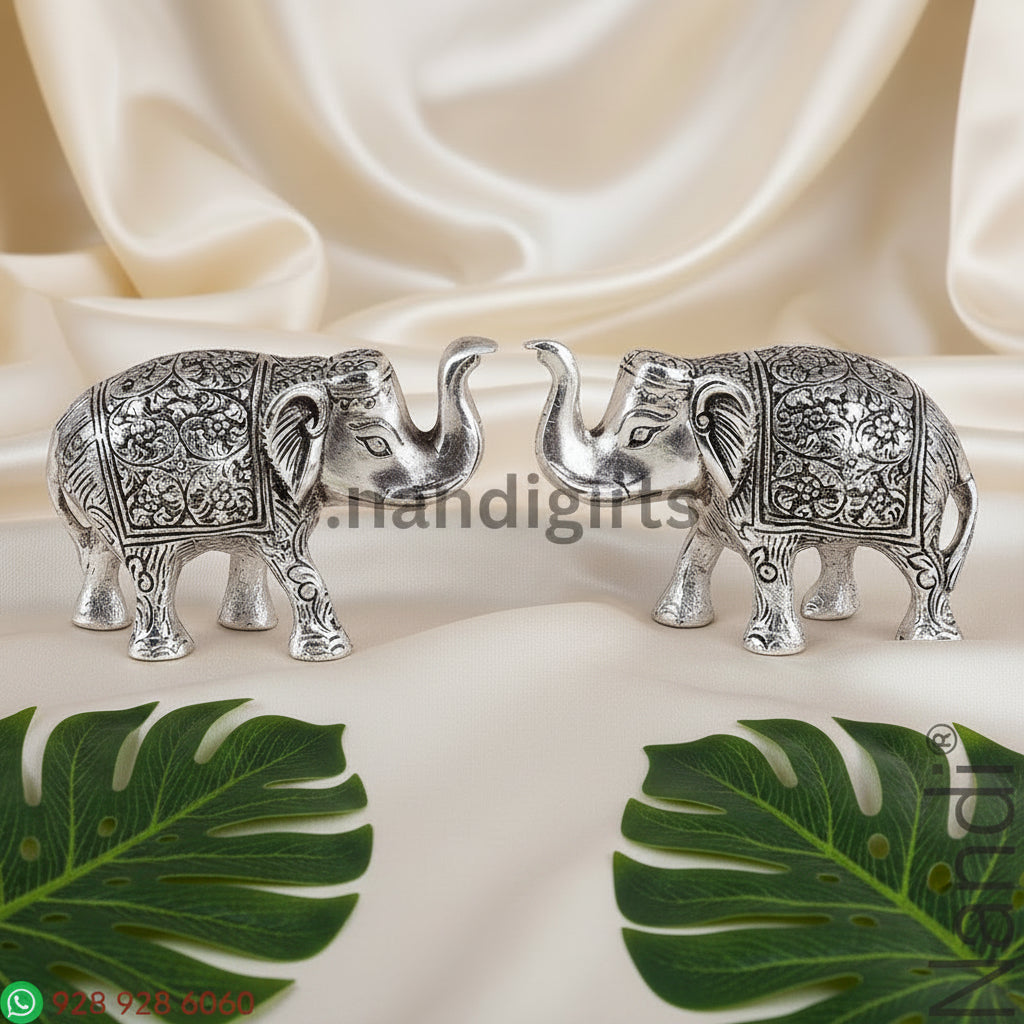 White metal Elephant Pair Small